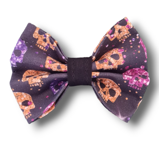 Halloween glitter look skulls bow tie