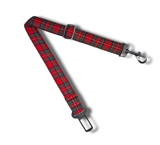 Dog seatbelt - red & black tartan