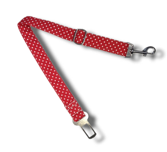 Dog seatbelt - polka dots