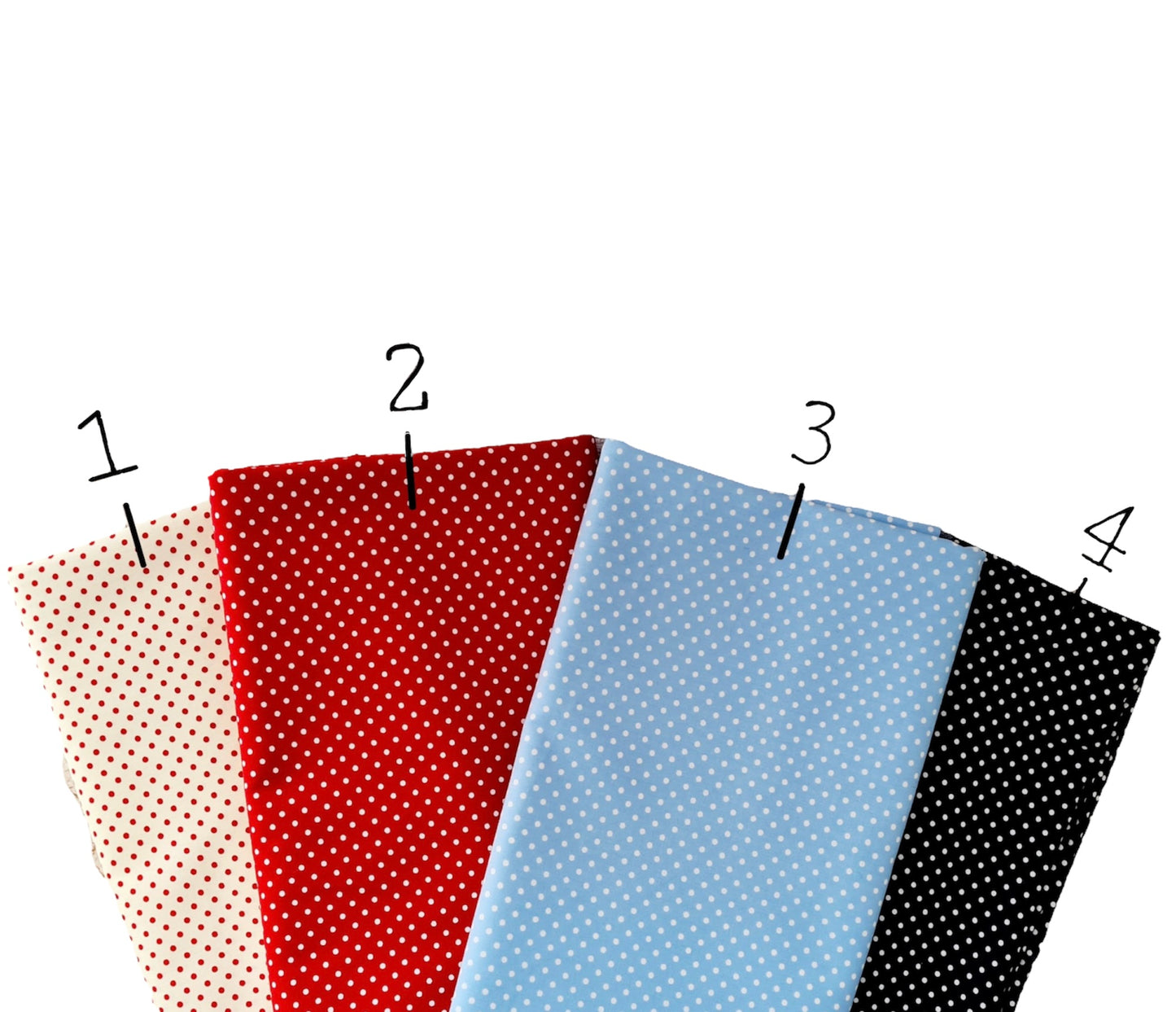 Dog seatbelt - polka dots