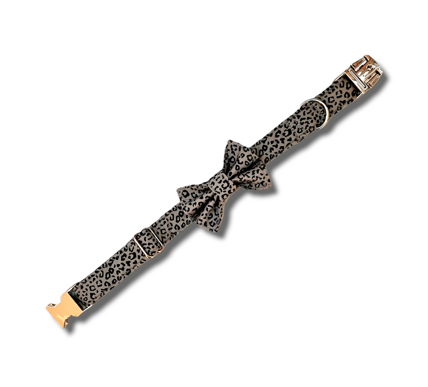 Silver leopard print dog collar/lead